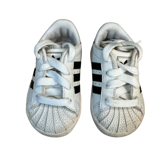 ADIDAS Baby Toddler 4K Superstar 3 Stripe Leather Sneakers White With Navy Blue - Picture 4 of 15